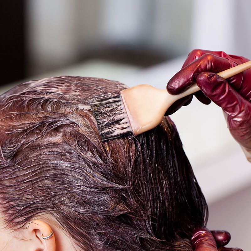 Haare beim Friseur in Wien färben lassen